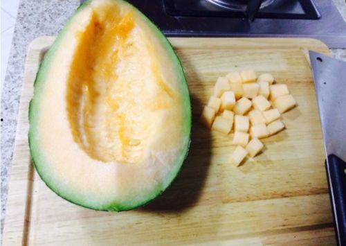 吃哈密瓜拍视频的网红